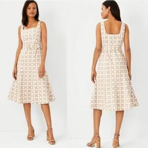 Ann Taylor Rattan Print Belted Flare Dress Tan & White Square Neck Casual Size 6